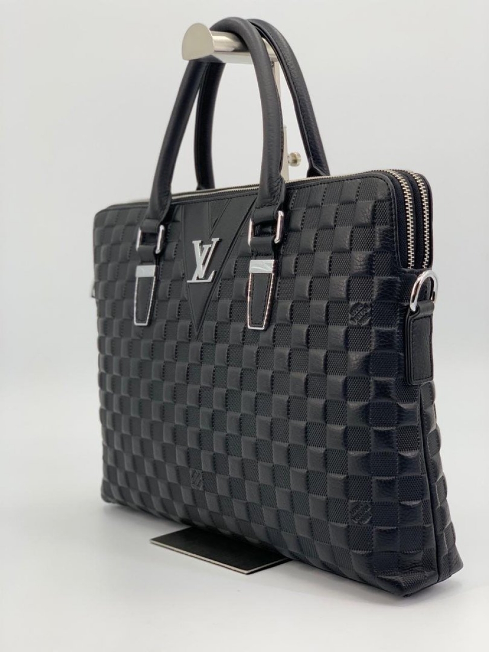 Портфель Louis Vuitton